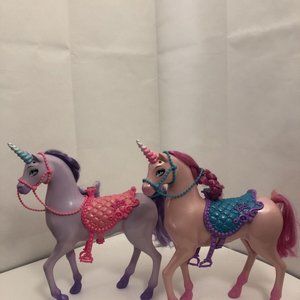 Set Of 2 Barbie Fairytale Magic Unicorn Pink